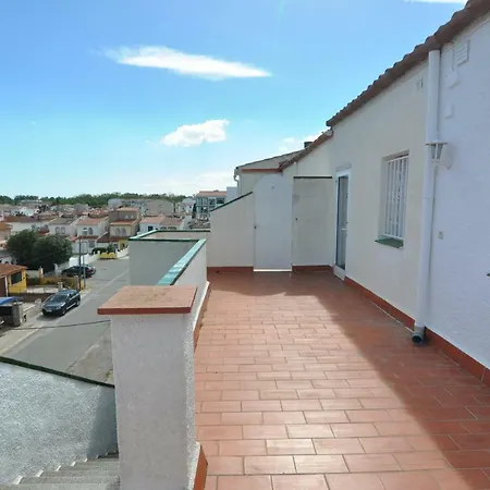Rnet - Valira Apartment